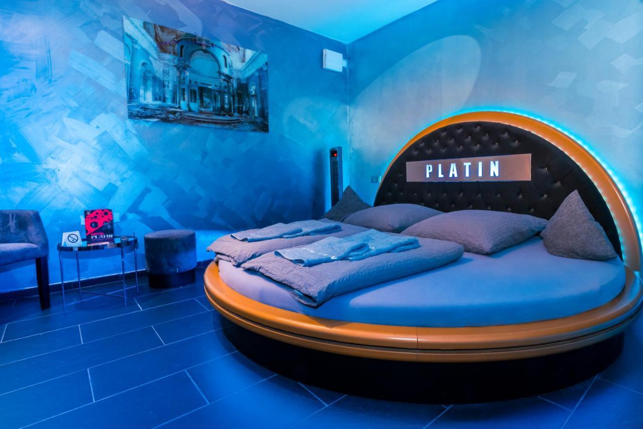 Hotel Platin 3*